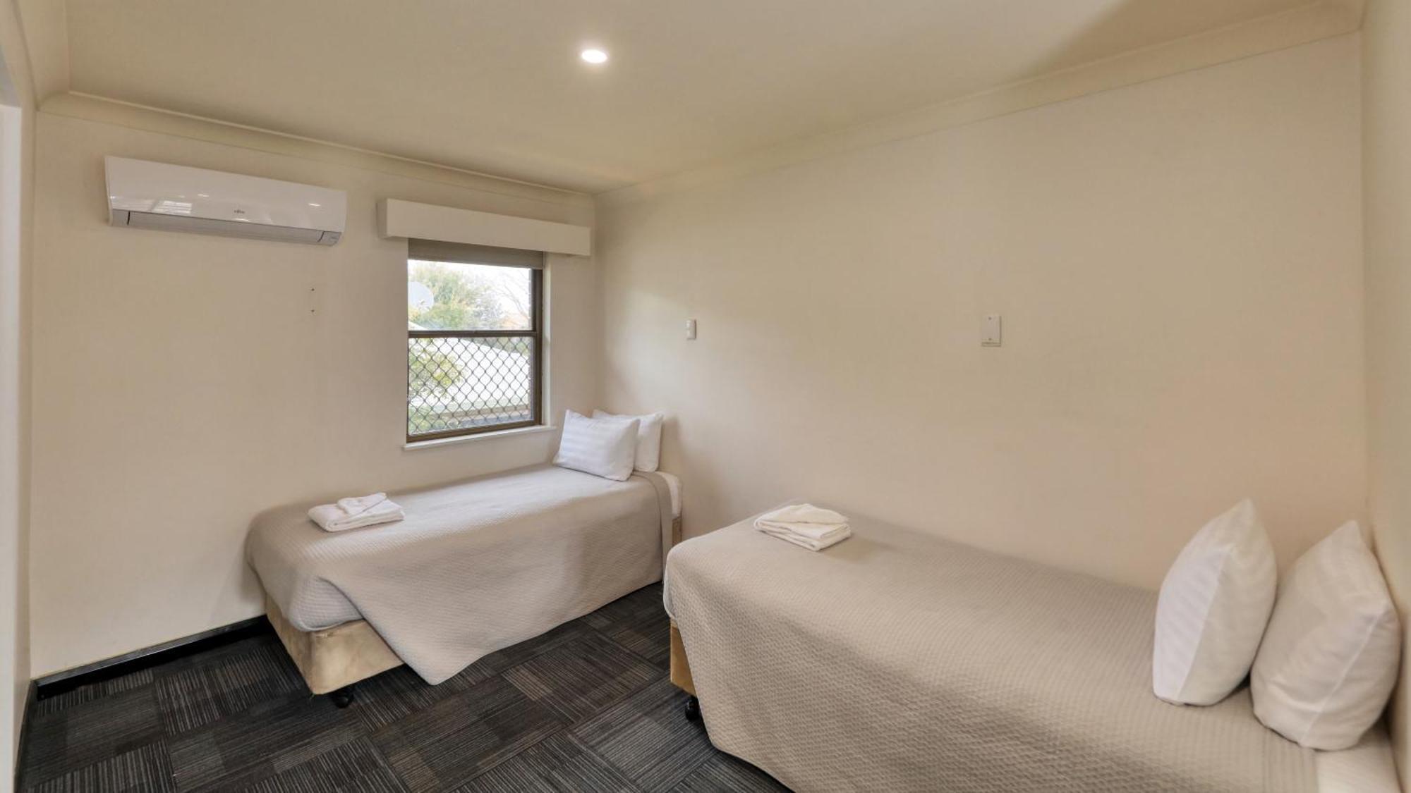 The Palms Dubbo Motel Bilik gambar